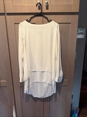 White House Black Market Cream Layered High-Low Boatneck Tunic